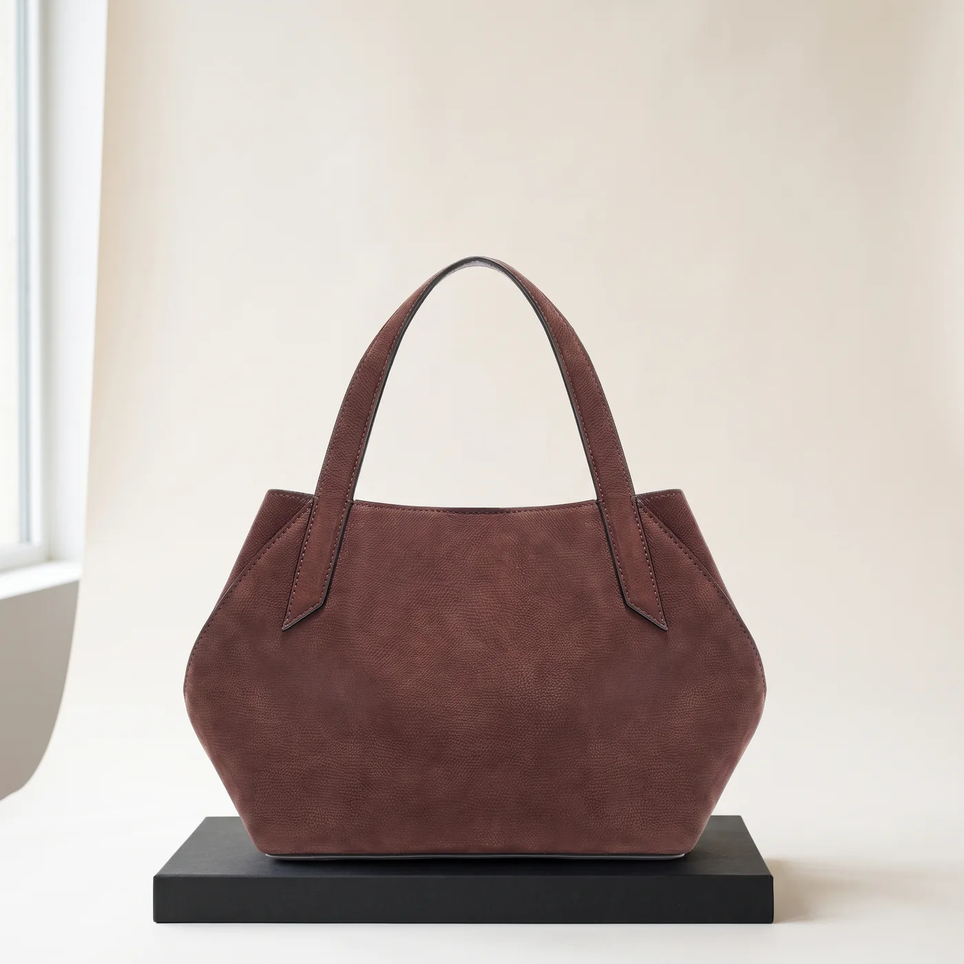 Mocha Vivi Gio Senso two-handle bag, view