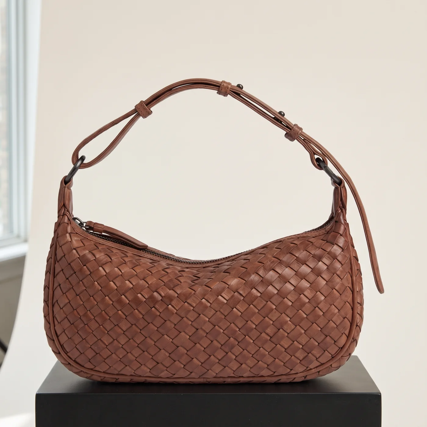 Cognac Mini MuseMBG bag, weave, view