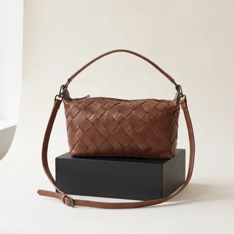 Cognac LotusMBG bag, woven