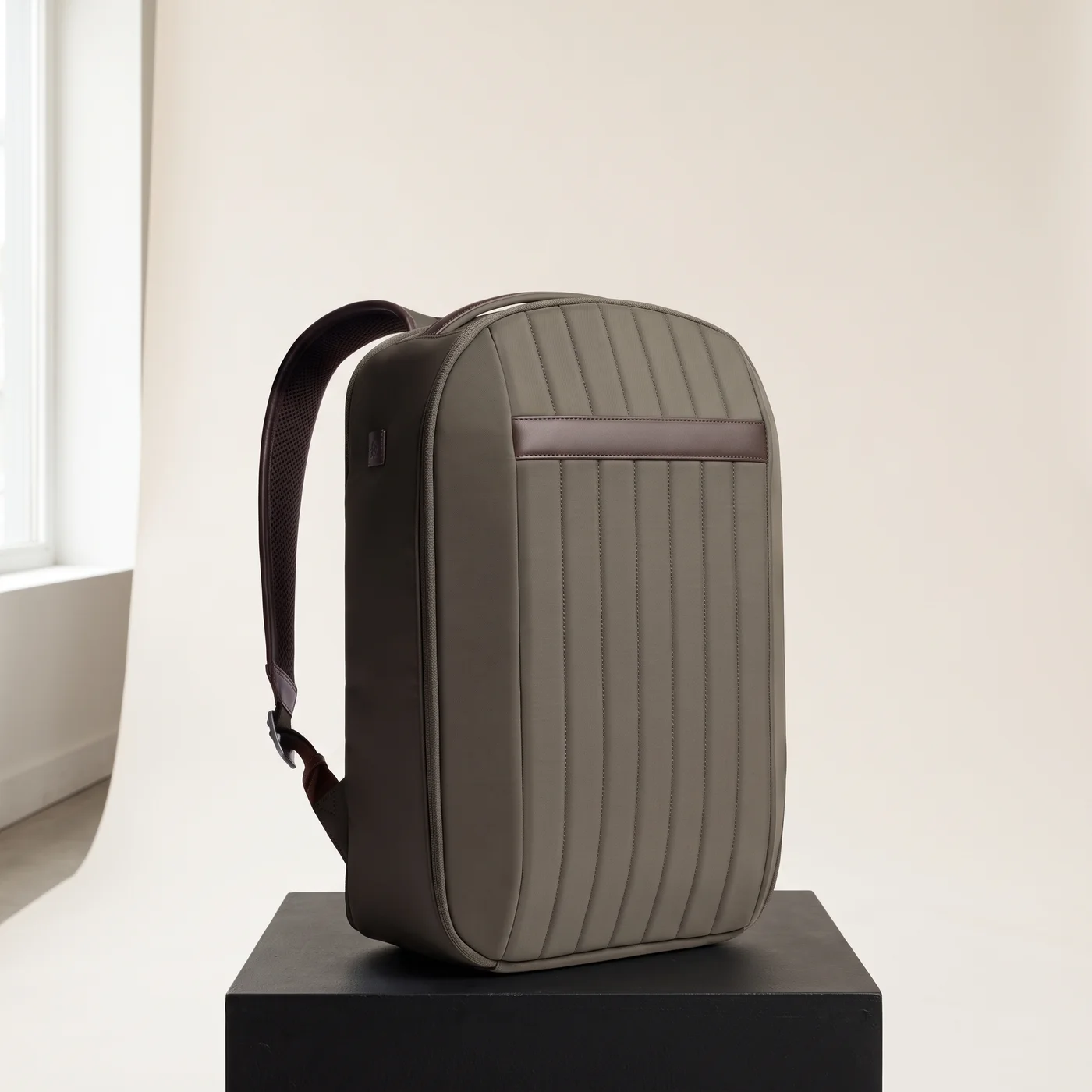 Dark olive / chocolate 72-hour backpack, nylon, view