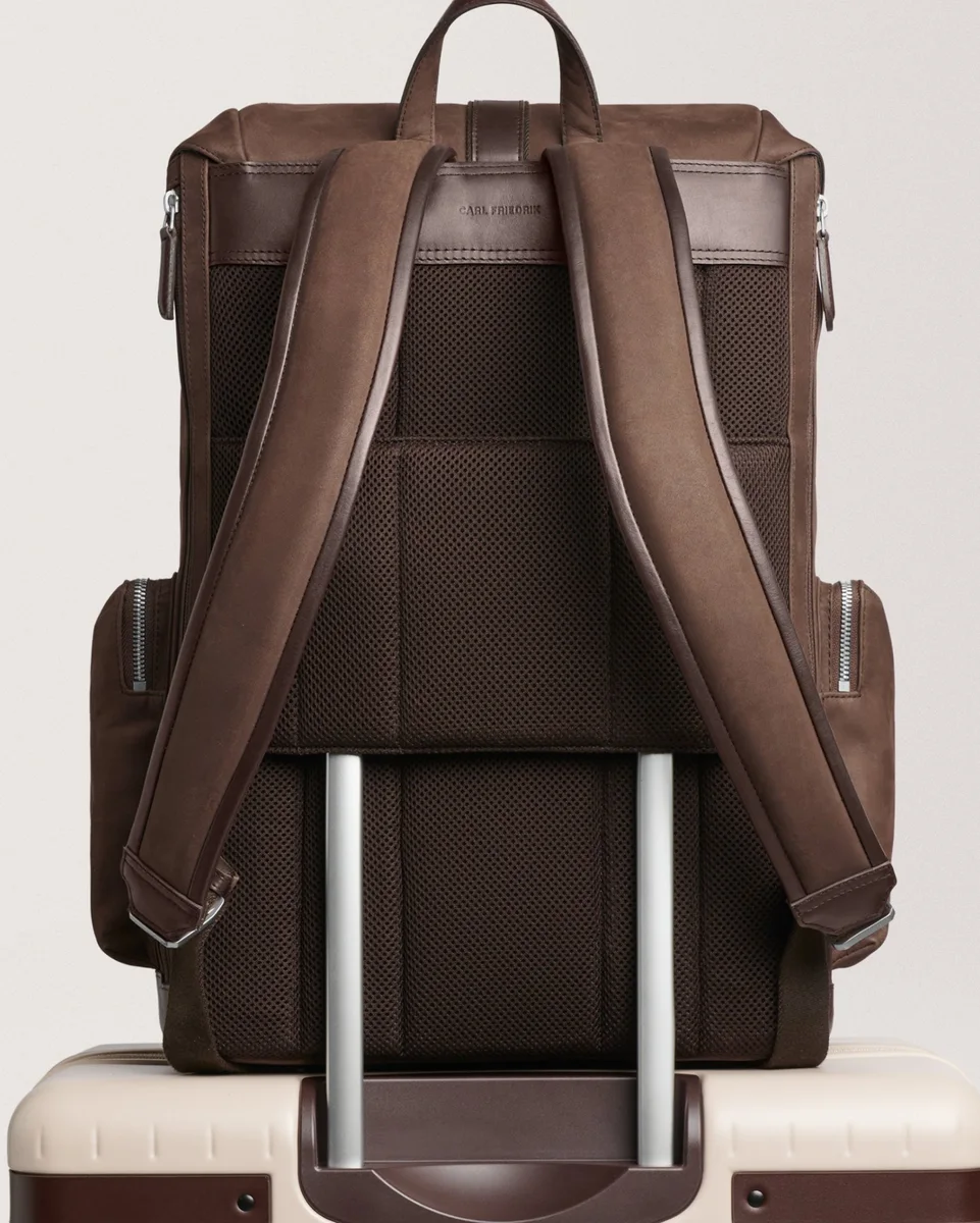 Chocolate Traverse backpack, nubuck, view 1