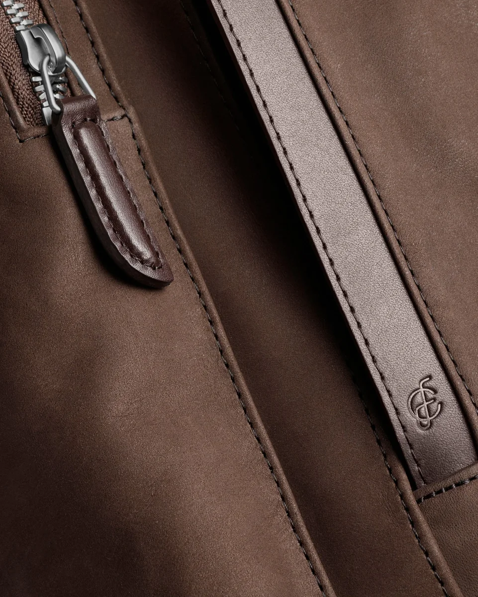 Chocolate Traverse backpack, nubuck, view 1