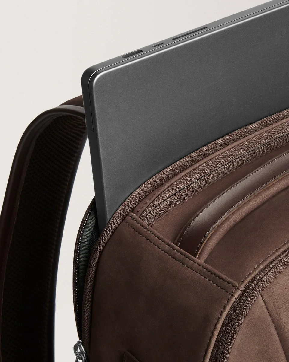 Chocolate 72-hour backpack, nubuck, view 2