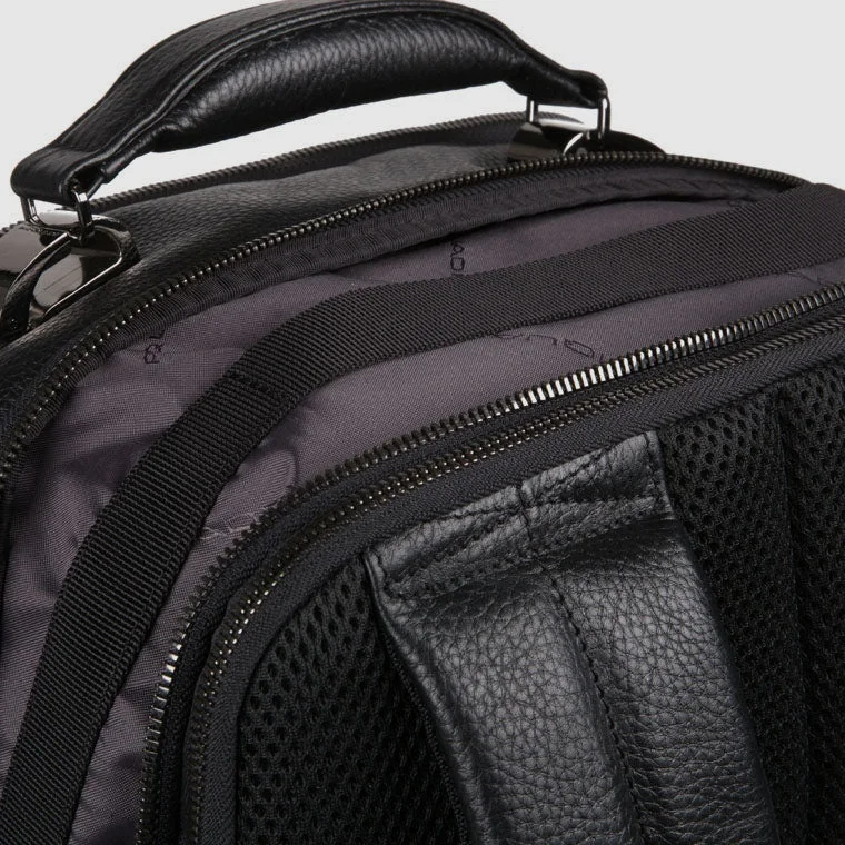 Black Fast-check travel backpack 15.6", view 2